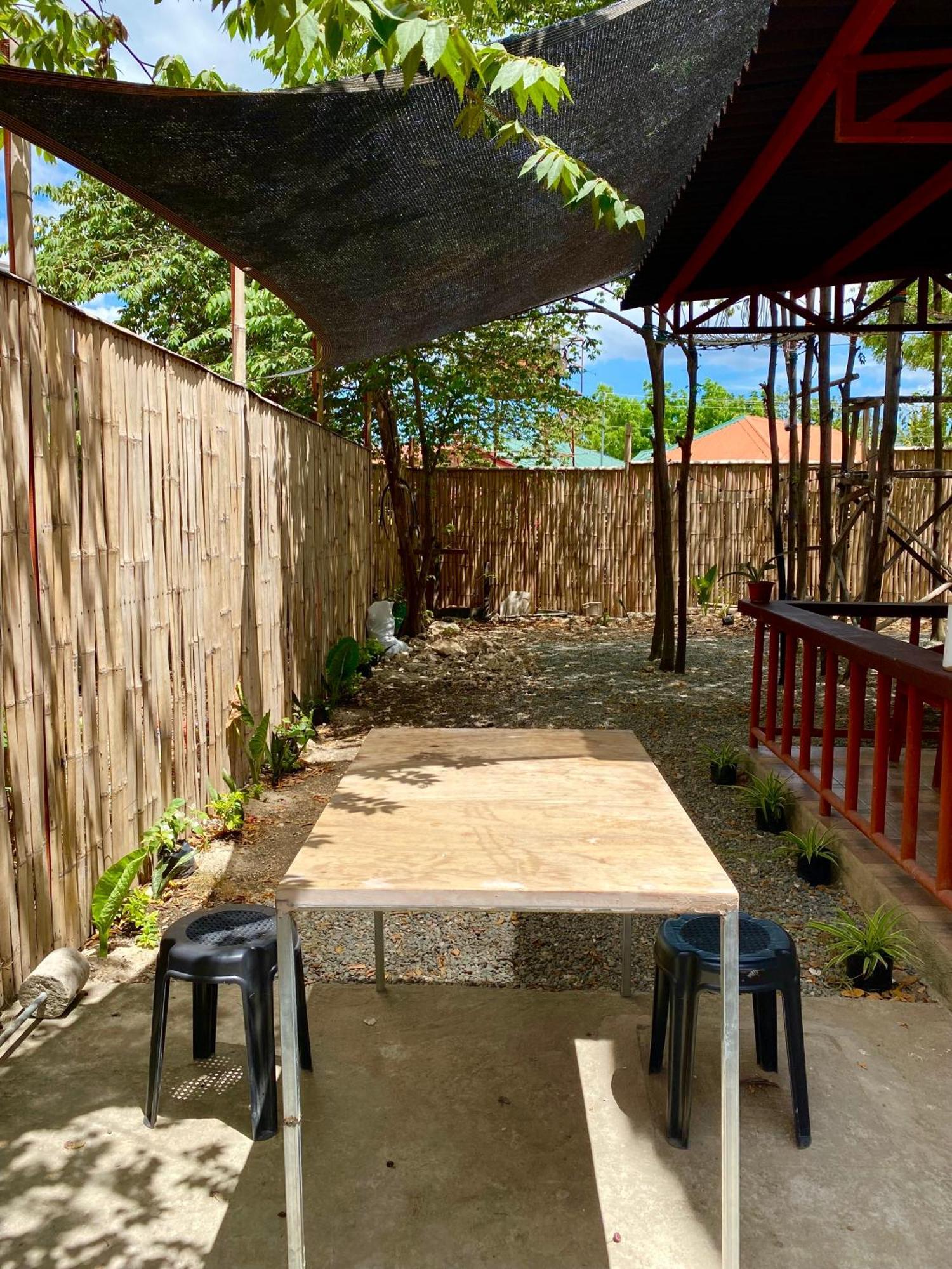 Moalboal Panagsama Beach Topbudz Hostel Exteriér fotografie